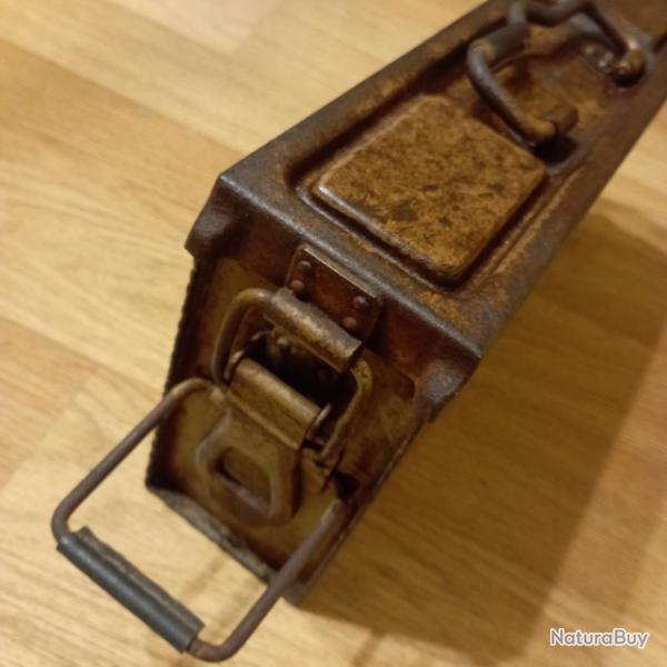 Caisse Allemande MG acier ( jaune)