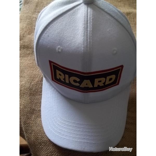 Casquette avec logo RICARD