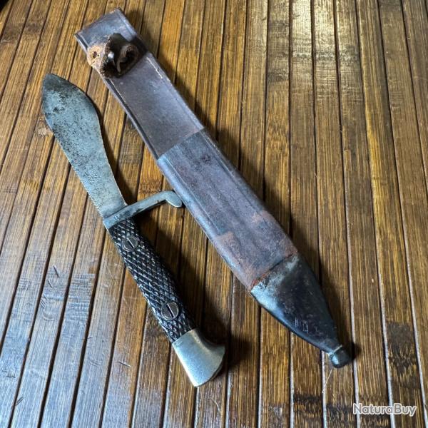 COUTEAU POIGNARD DE COMBAT COMMANDO ESPAGNOLE MOD�LE 1942-M42 TOLEDE AVEC FOURREAU