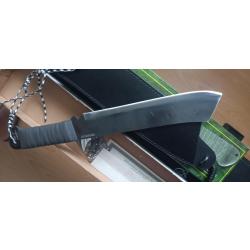 Machette hibben rambo 4 , aiguis&eacute;e par pro , bo&icirc;te d'origine.