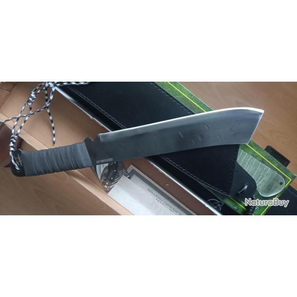 Machette hibben rambo 4 , aiguis�e par pro , bo�te d'origine.