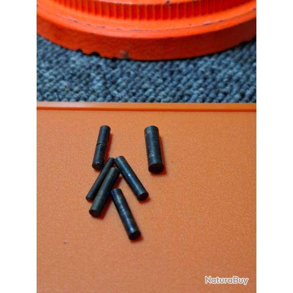 REINA 450 (2) - Cal 22lr - Pice - Lot goupilles