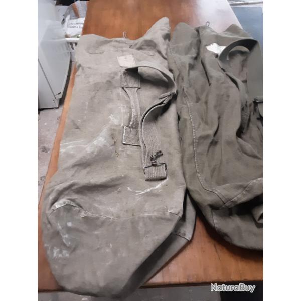2 Sac � paquetage militaire