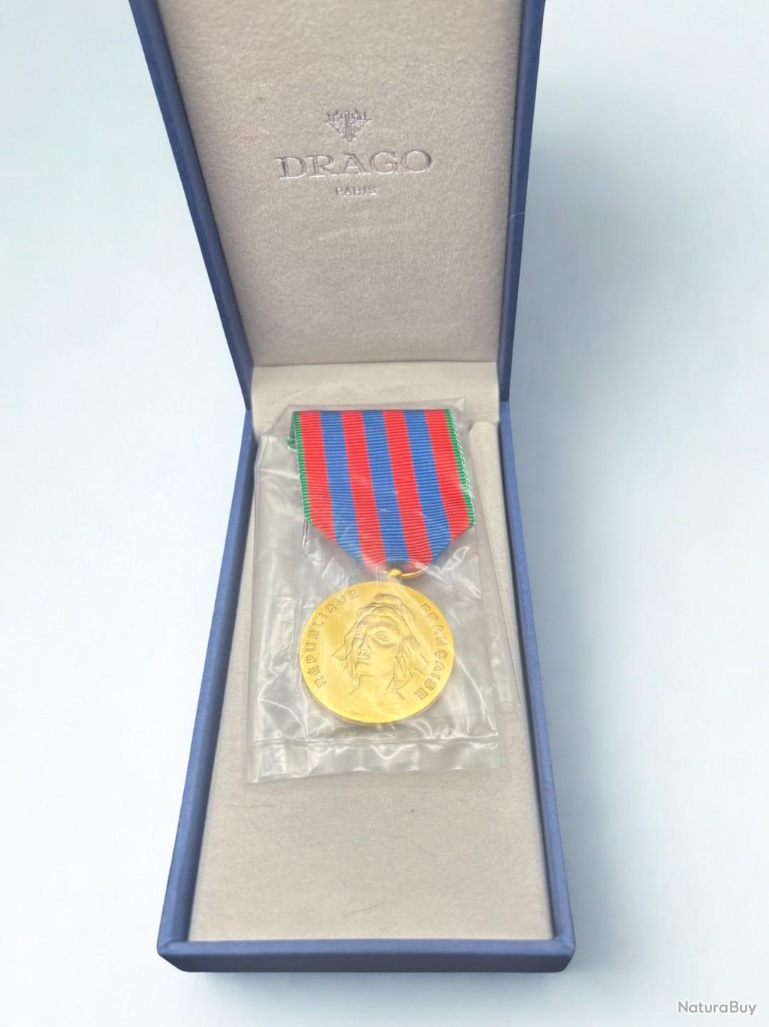 60.004) Médaille commémorative française - NEUVE - Fabrication