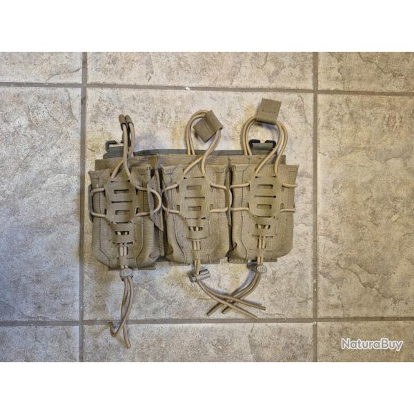 Porte chargeur triple/front panel