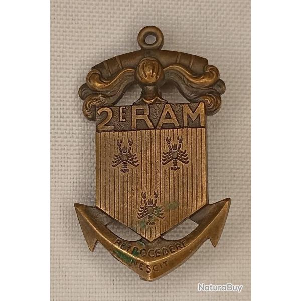 Insigne rare 2�me R�giment Automitrailleuse France 40 WWII