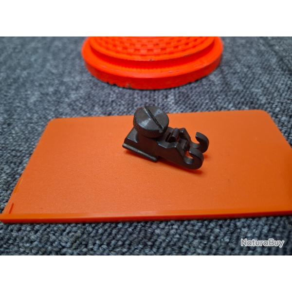 Fixation de bretelle � crochet pour carabines ANSCHUTZ et autres