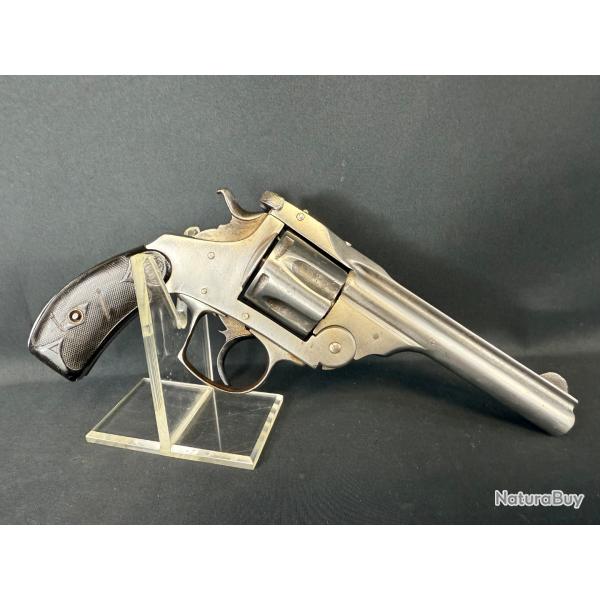 REVOLVER TYPE SMITH & WESSON