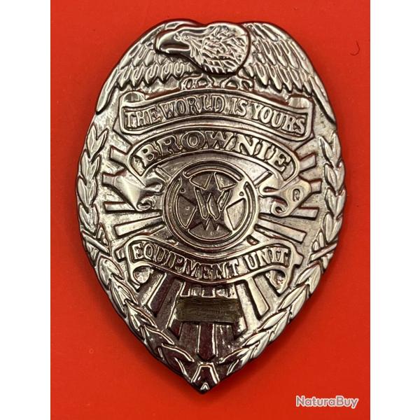 Badge type �toile de sheriff ou marshall brownie equipment unit