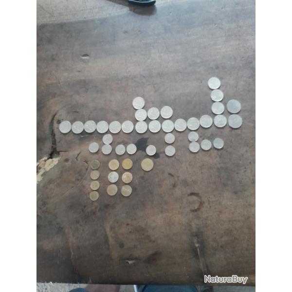 Lot de pi�ces en francs