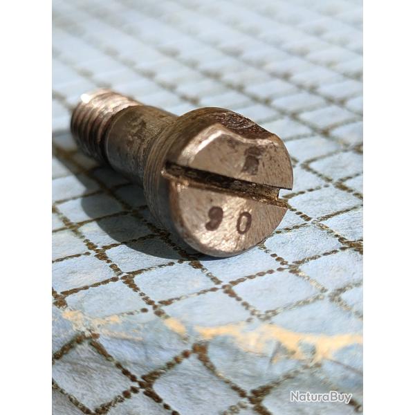 Vis courte  de botier de Mauser 98 ww1 numrote 90 ou 06  ( n )