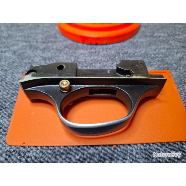 BERETTA A 301 L - Cal 12 - Pice - Sous garde nue