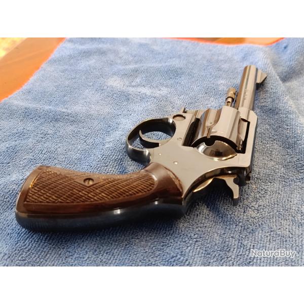 WILLIE KORTH modle  POLIZEI  38 spcial