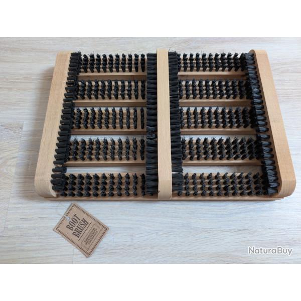 Brosse  bottes en bois