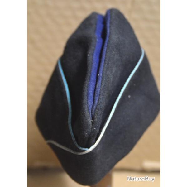 Calot gendarmerie Anne 60 taille 57