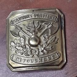 Boucle de ceinturon de sapeur pompier 3&egrave;me r&eacute;publique en tr&egrave;s bon &eacute;tat.