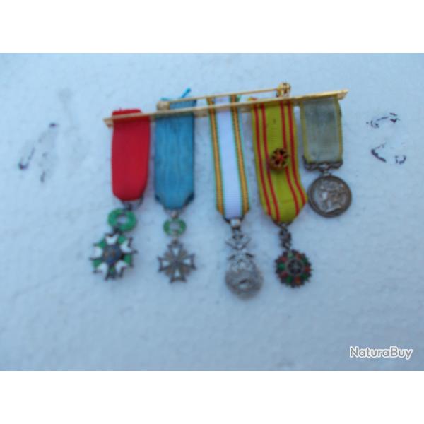 lot de 5  minis m�dailles militaires,�tat neuf