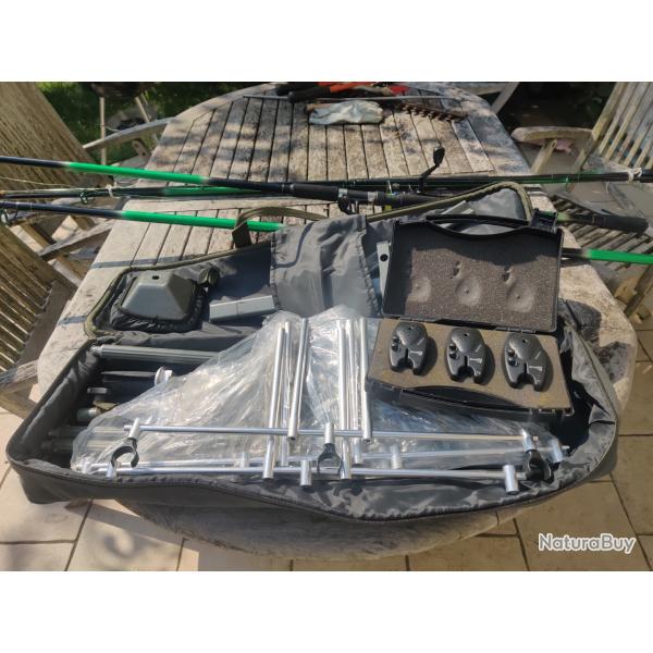 ROD PODS - SUPPORT 3 CANNES CARPE +  3 DETECTEUR DE TOUCHE