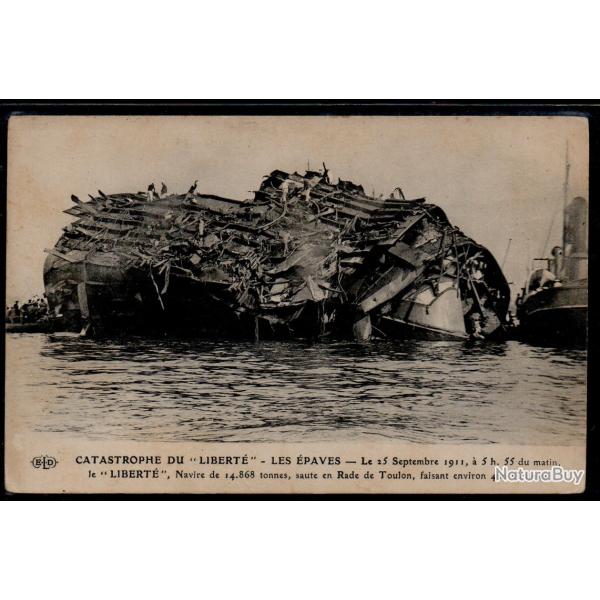CPA - MARINE MILITAIRE - CATASTROPHE DU LIBERT� LES �PAVES  N�3906