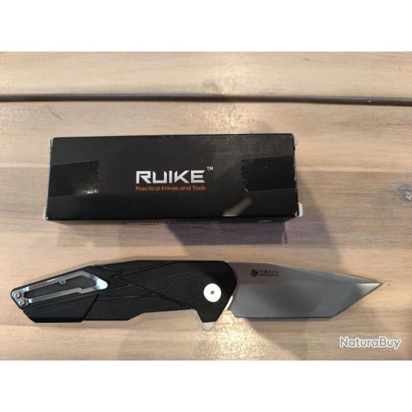 Couteau RUIKE P138-B