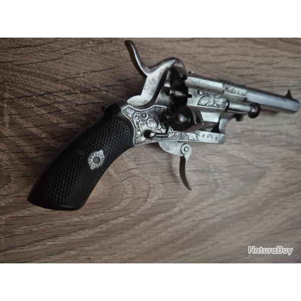 Magnifique Revolver 7 mm