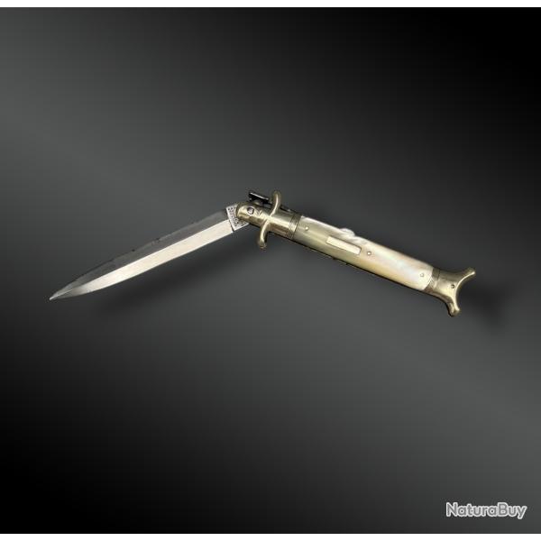 COUTEAU pliant de type Chtellerault, sign Chiffrer  Troyes - France - Vers 1900