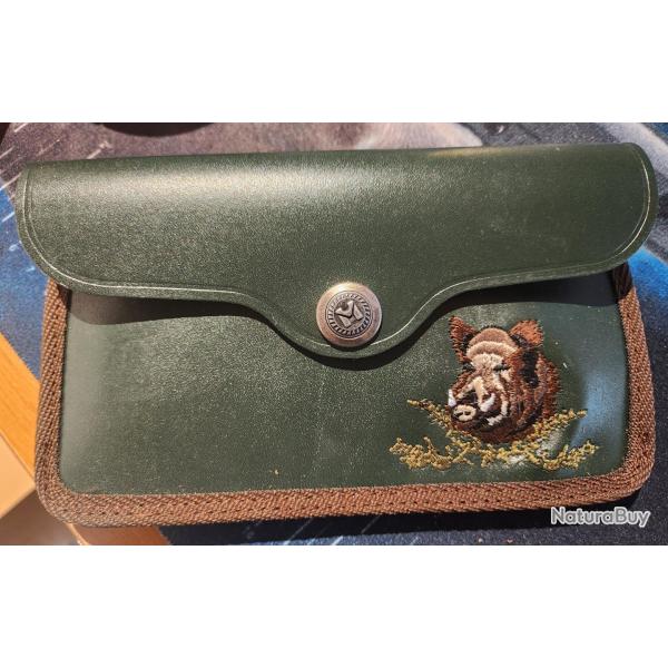 Pochette A Balles Gachat Cuir Vachette 10 Balles Brod�e Sanglier - JANUEL