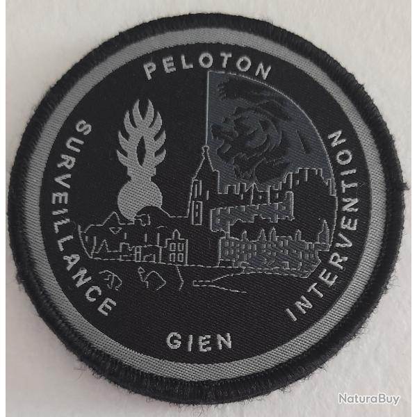 RONDACHE BROD�E GENDARMERIE N�2 POUR COLLECTION