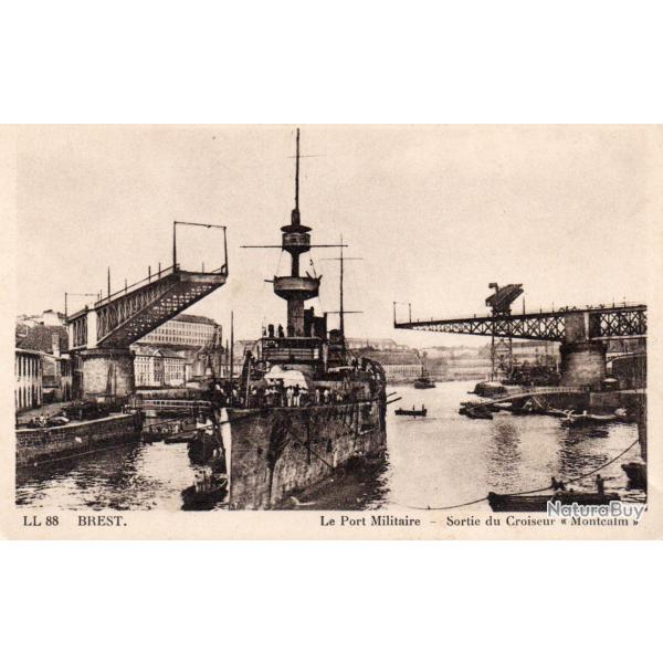 Carte postale ancienne - Le Port Militaire, Brest -N�3916