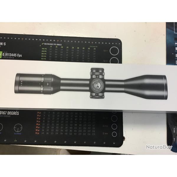 lunette Hawke Endurance 30 FD 3-18x50 SF