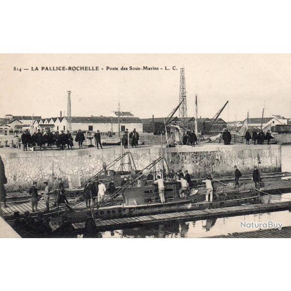 CPA - Marine de Guerre  -  LA PALLICE-ROCHELLE-Poste des Sous-Marins -L.C  N�3949