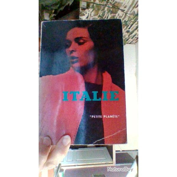 Italie '' Petite planete '' par Paul Lechat - Clligrammes de Remo Forlani - Editions Le seuil -