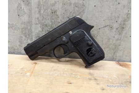 Ancien pistolet à silex décoratif a restaurer. (Defekt) in Satigny für