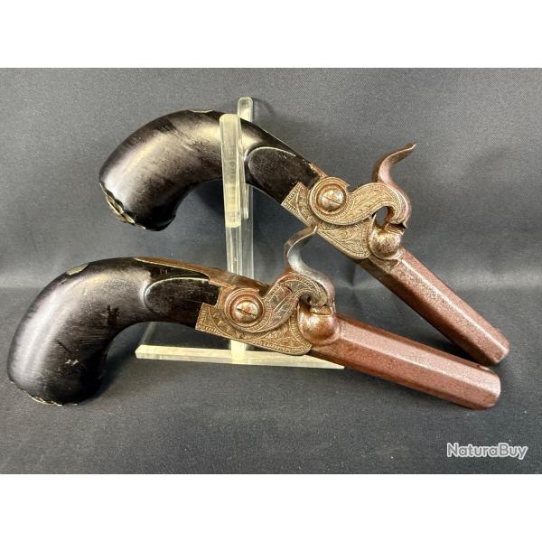 EXCELLENTE PAIRE DE PISTOLETS  PERCUSSION