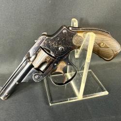 SUPERBE SMITH & WESSON HAMMERLESS 1er mod&egrave;le calibre 32sw