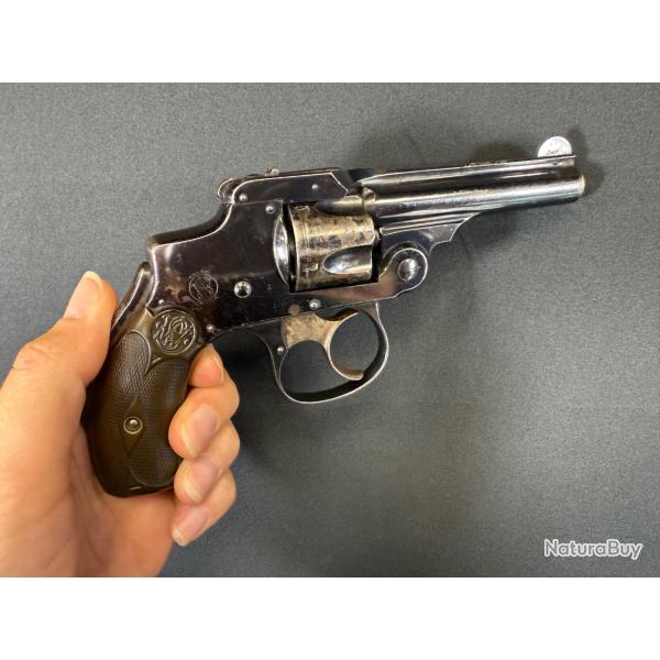 SUPERBE SMITH & WESSON HAMMERLESS 1er modle calibre 32sw