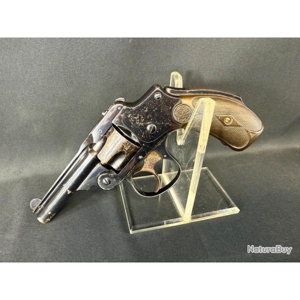 SUPERBE SMITH & WESSON HAMMERLESS 1er mod�le calibre 32sw