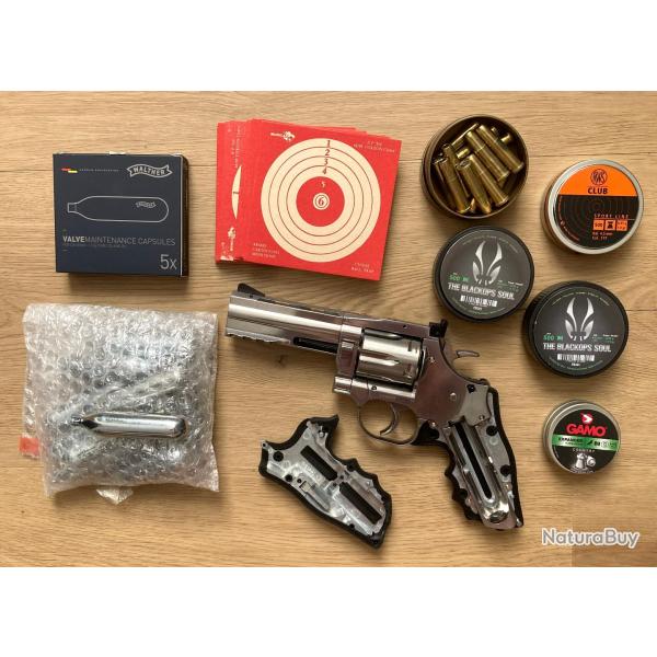 Revolver  plomb Dan Wesson DW715 Silver 4" CO2 et tout le ncessaire pour se faire plaisir...