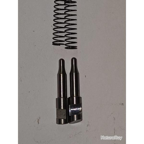 PAIRE DE PERCUTEURS TYPE WINCHESTER 101 haut et bas