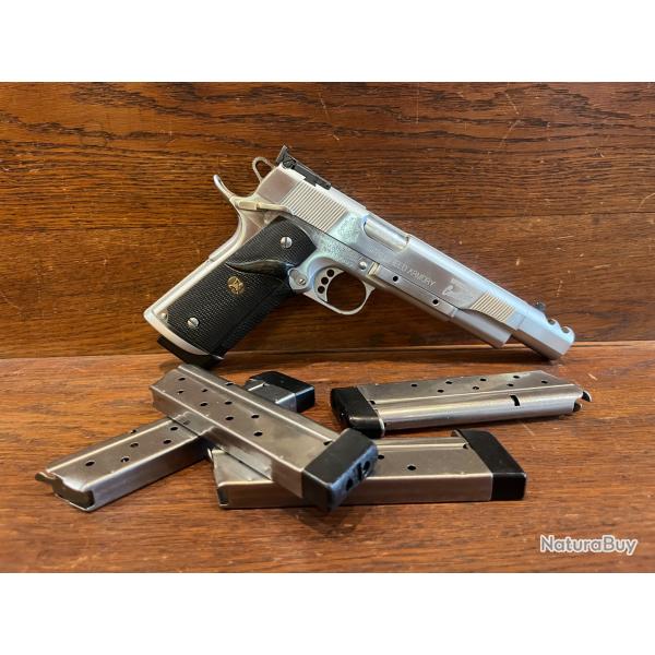 Springfield Armory 1911 Custom Cal 40 S&W & 5 Chargeurs
