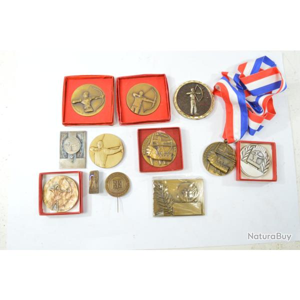 Lot de m�dailles r�compenses comp�tition tir � l'arc, confr�rie Saint S�bastien ann�es 1960 - 1980