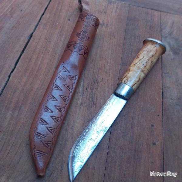 Couteau PUUKKO FINLANDAIS J.MARTTIINI LAPINLEUKU avec Fourreau en cuir Manche en Bois