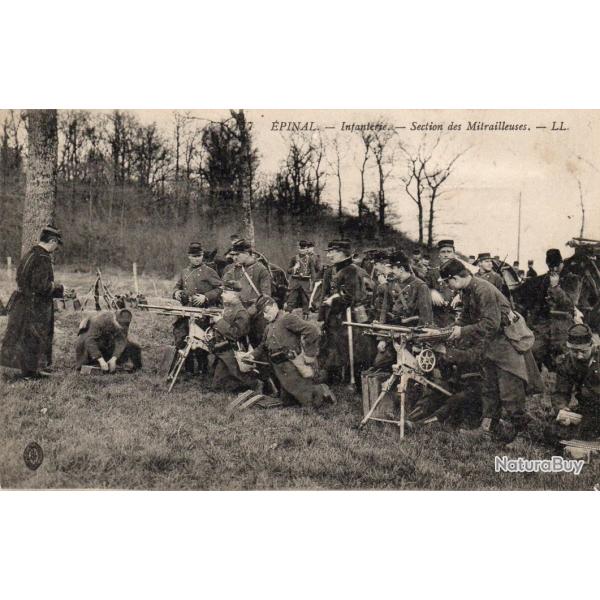CPA - EPINAL Infanterie Section de Mitrailleuses  - N�4048