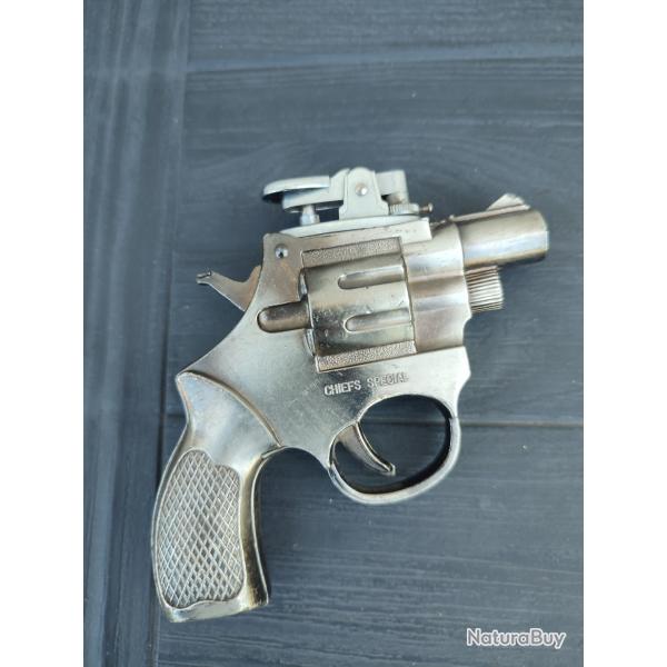 Briquets  revolver