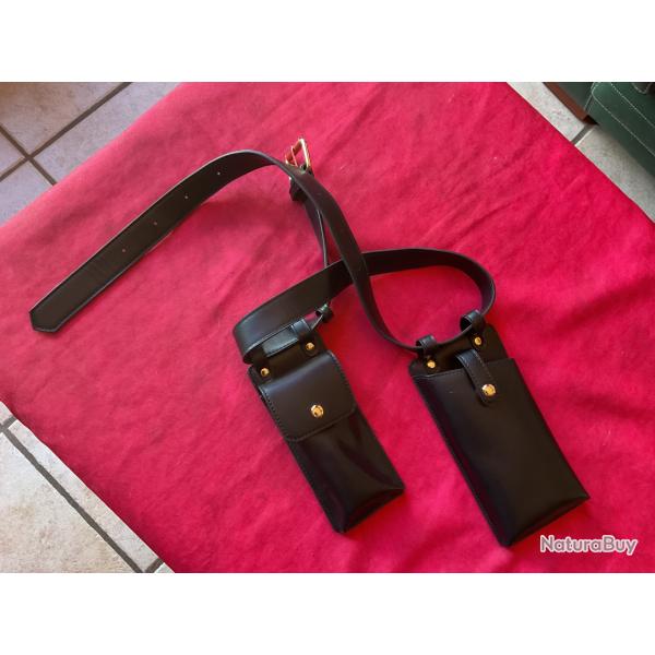 Ceinture sacoche pour chargeurs ou autres, pas de prix de r�serve