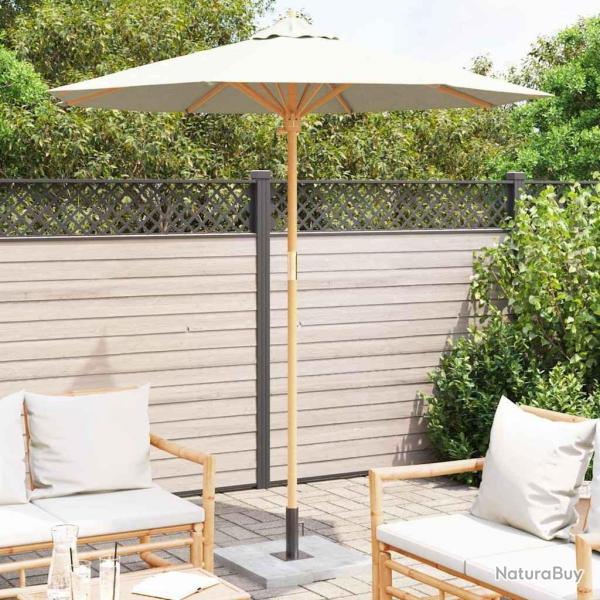 Parasol de jardin crme blanche, 217 x 230 cm en bambou.