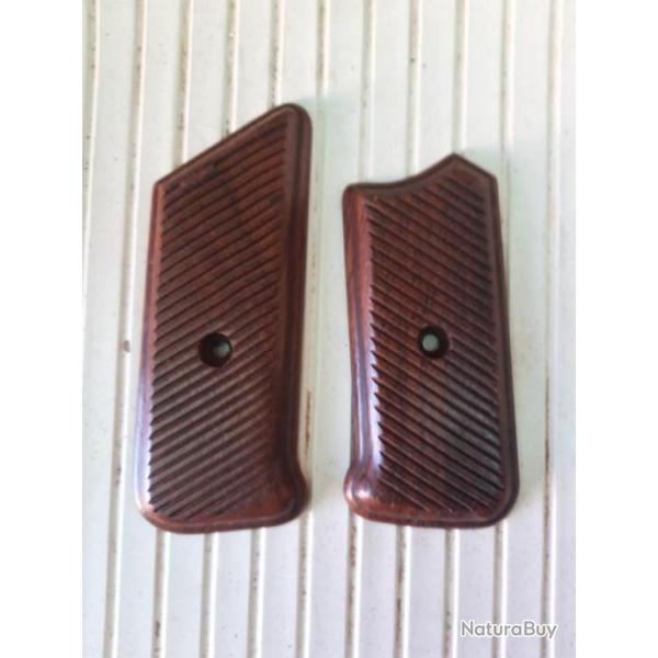 PAIRE DE PLAQUETTES POUR STG 44