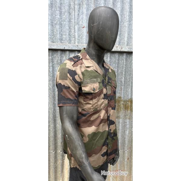 Chemisette militaire