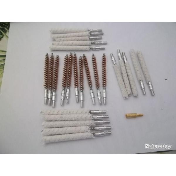 25 Ecouvillons  ( coton et bronze )  pour cal 22lr