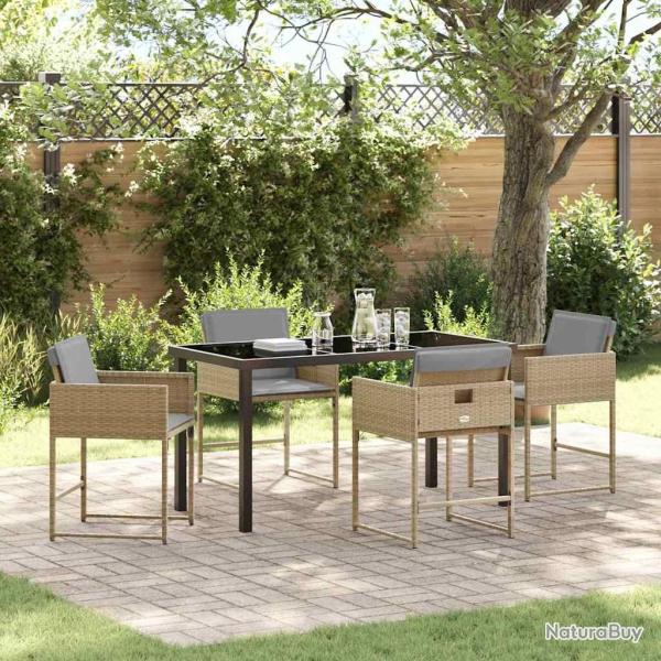 Ensemble de jardin 5 pices avec coussins en polyrotin beige.